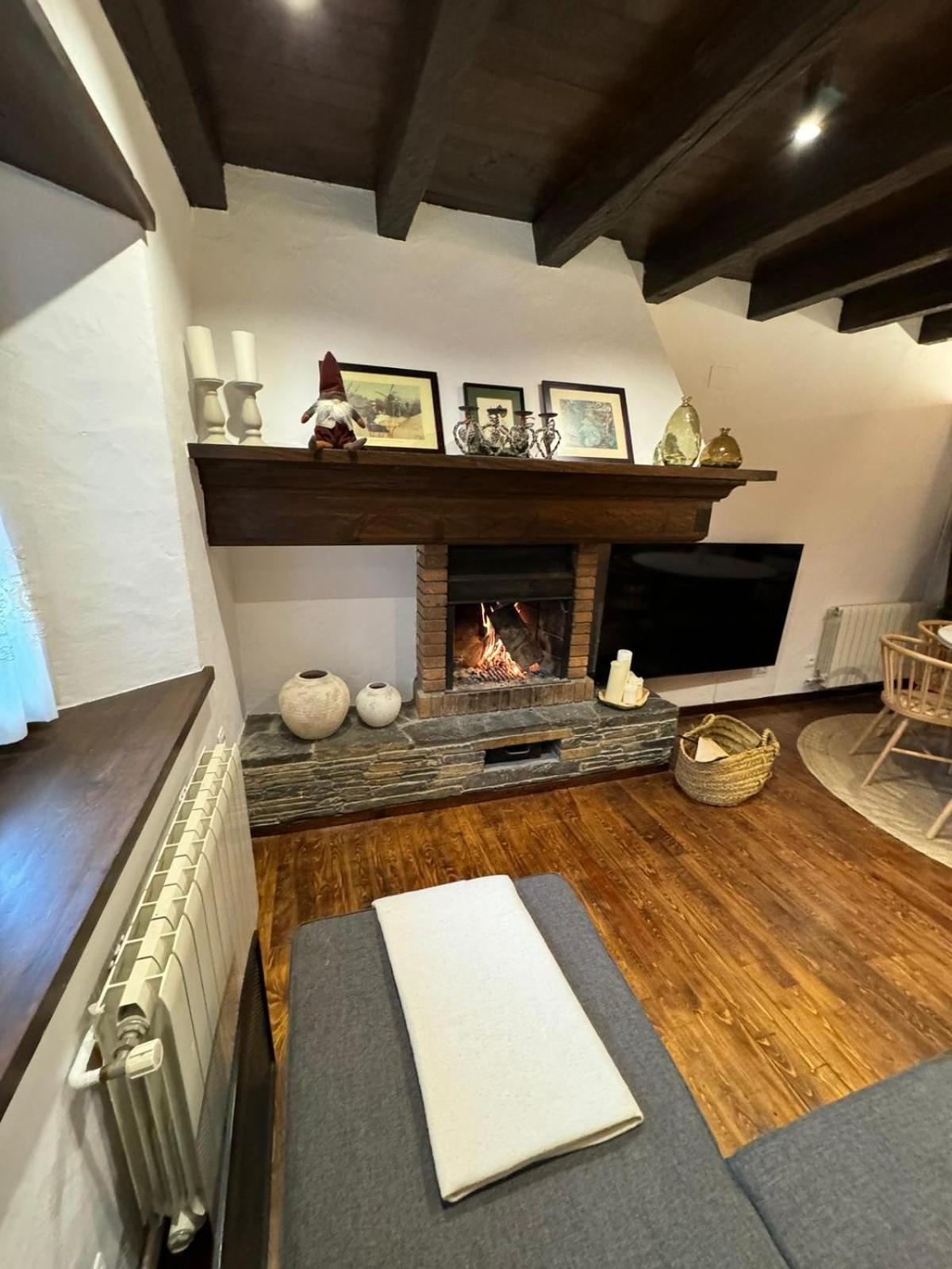 Baqueira 1500 Pie De Pistas Apartamento Cuilas Naut Aran Buitenkant foto