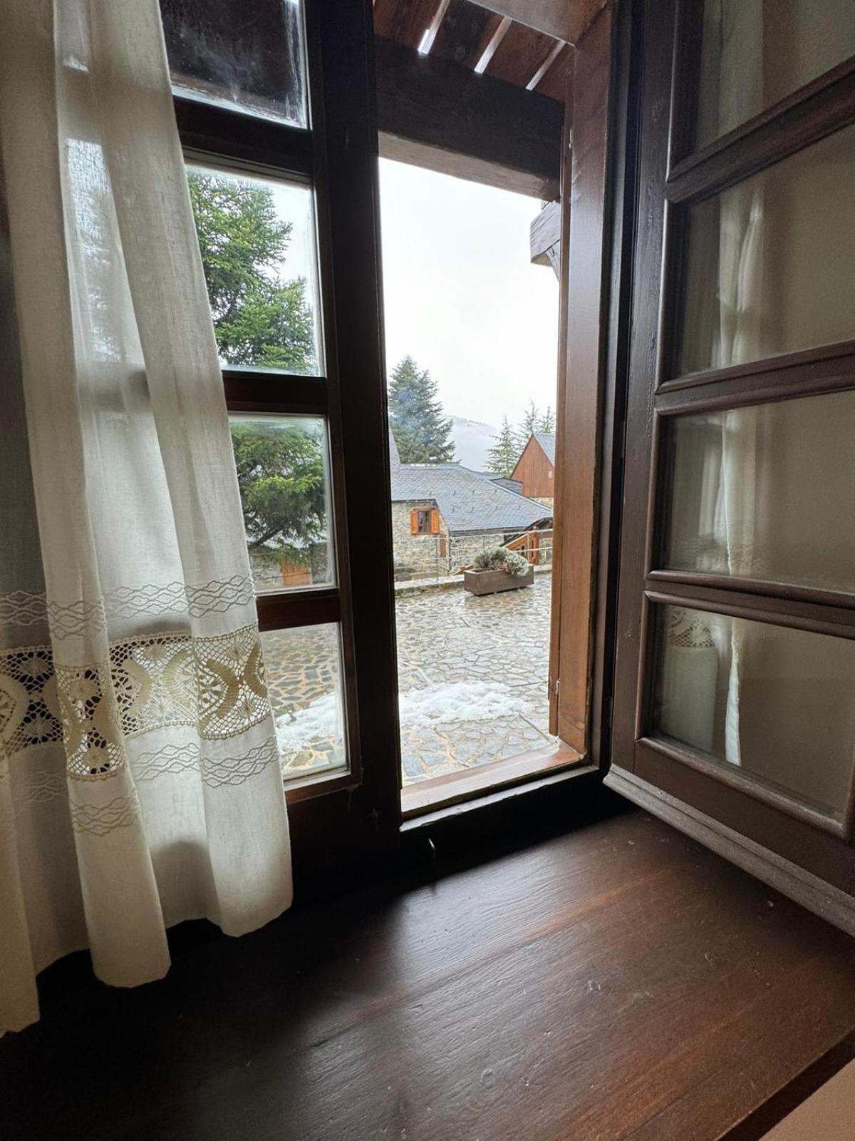 Baqueira 1500 Pie De Pistas Apartamento Cuilas Naut Aran Buitenkant foto